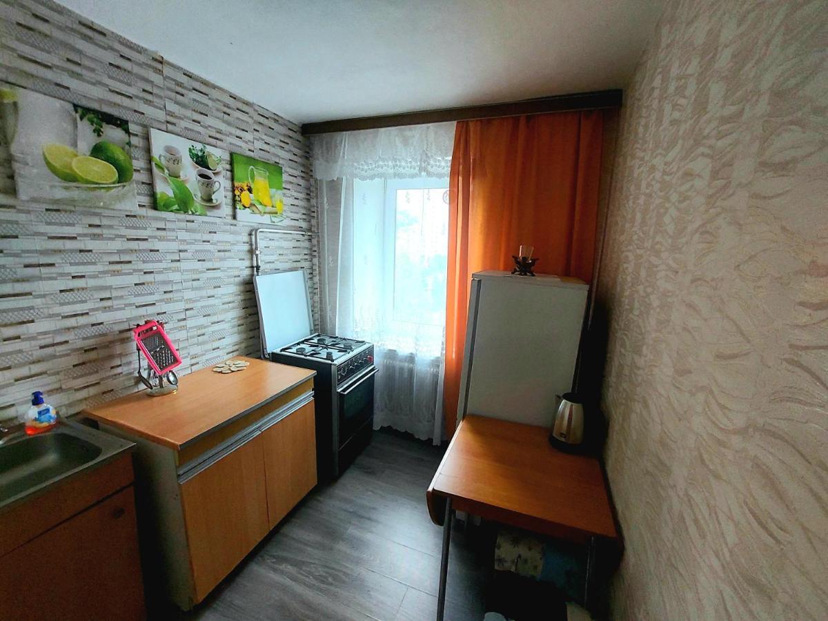 Apartment On Vadim Hetman Street 38 - Industrial Bridge Kiev Ngoại thất bức ảnh